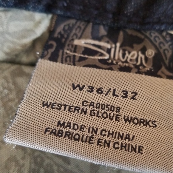 👖Silver Suki jeans...like new👖 - Picture 7 of 8